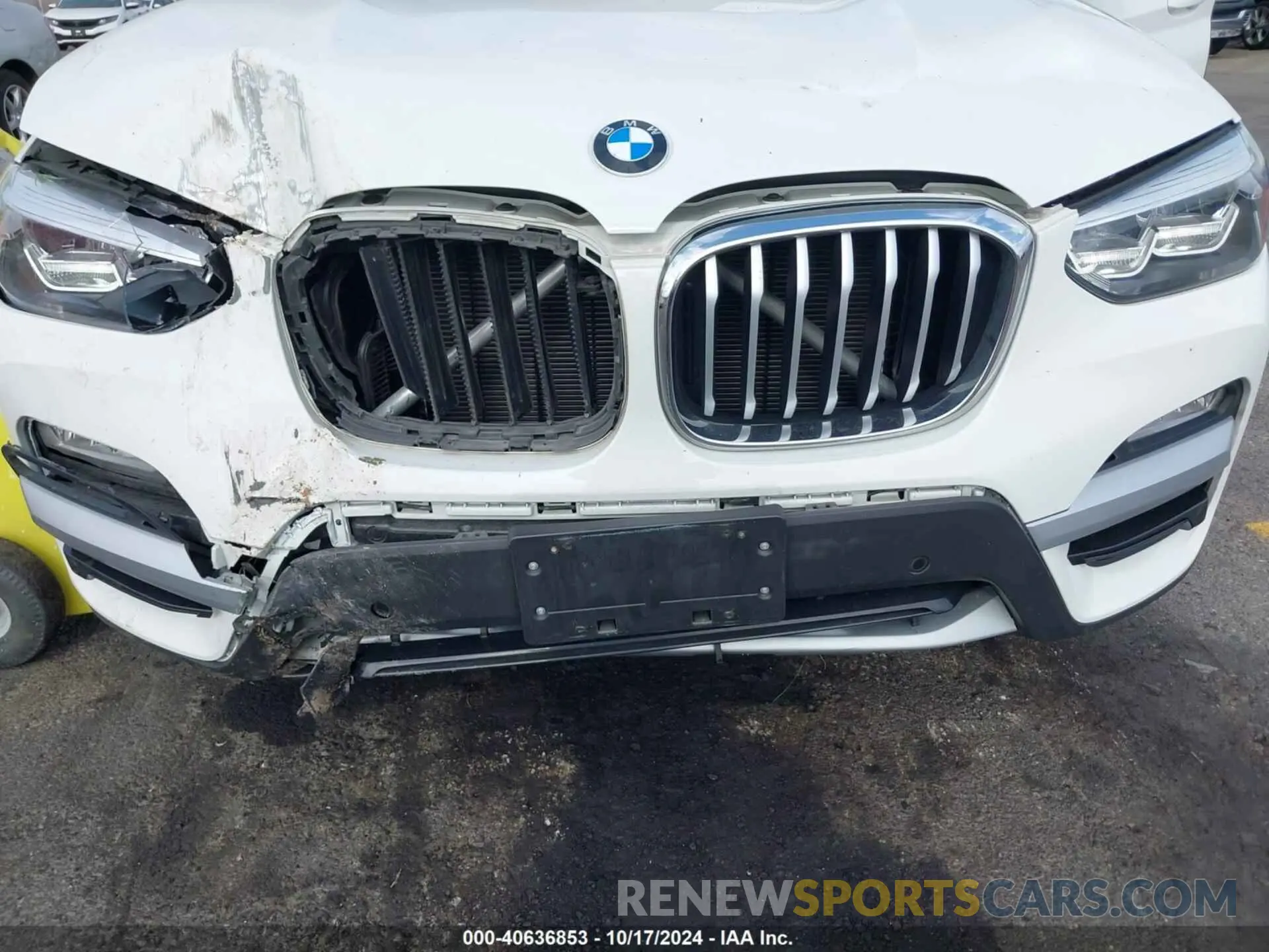 6 Photograph of a damaged car 5UXTR7C59KLR53583 BMW X3 2019