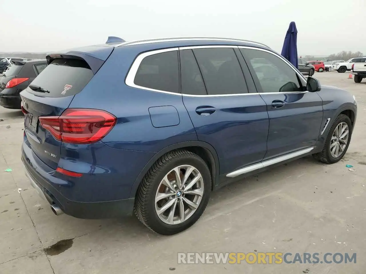 3 Photograph of a damaged car 5UXTR7C5XKLE98200 BMW X3 2019