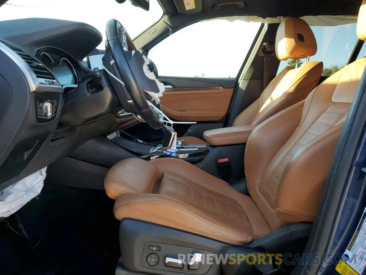 7 Photograph of a damaged car 5UXTR7C5XKLF23774 BMW X3 2019