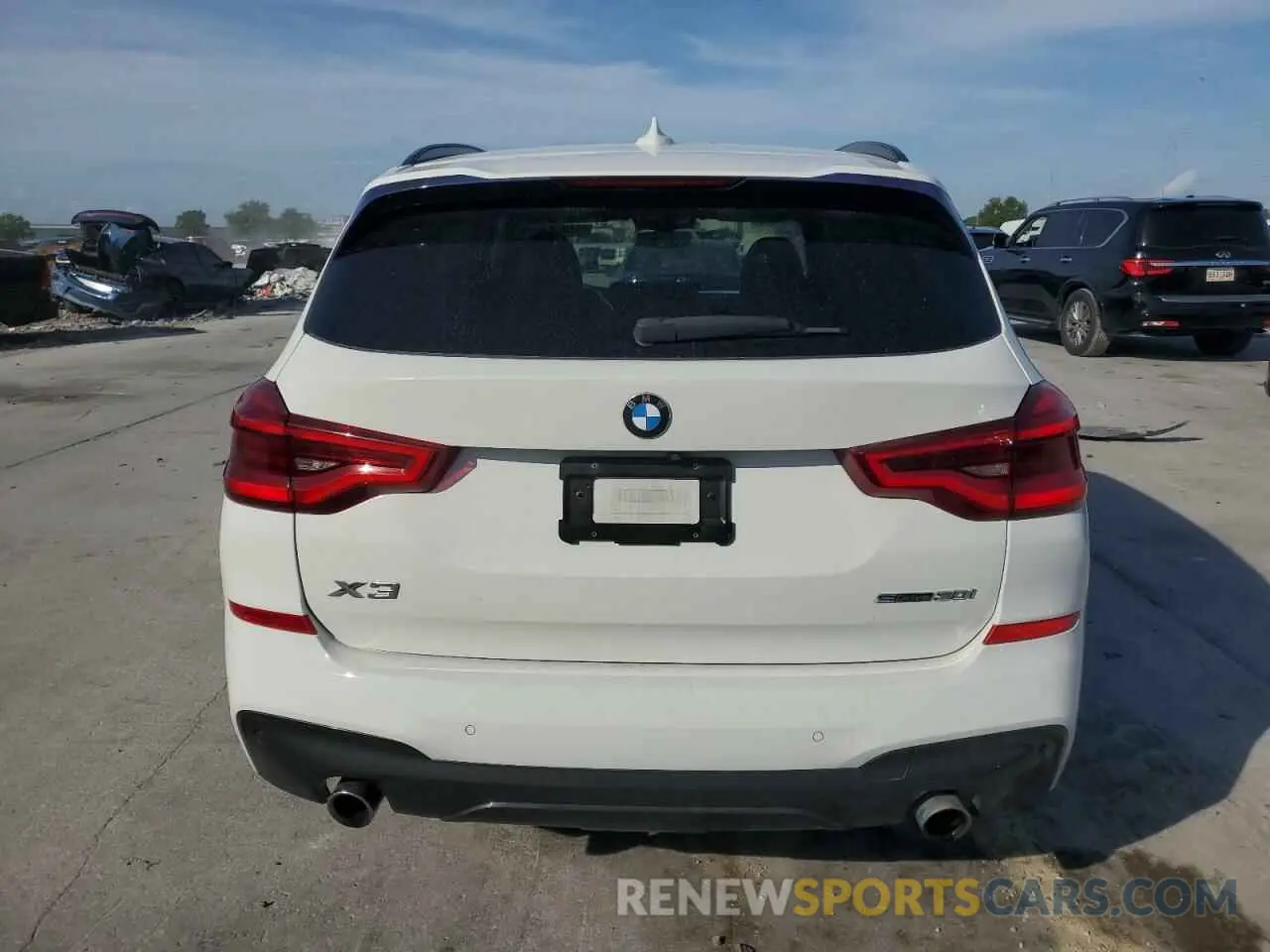 6 Photograph of a damaged car 5UXTR7C5XKLF23998 BMW X3 2019