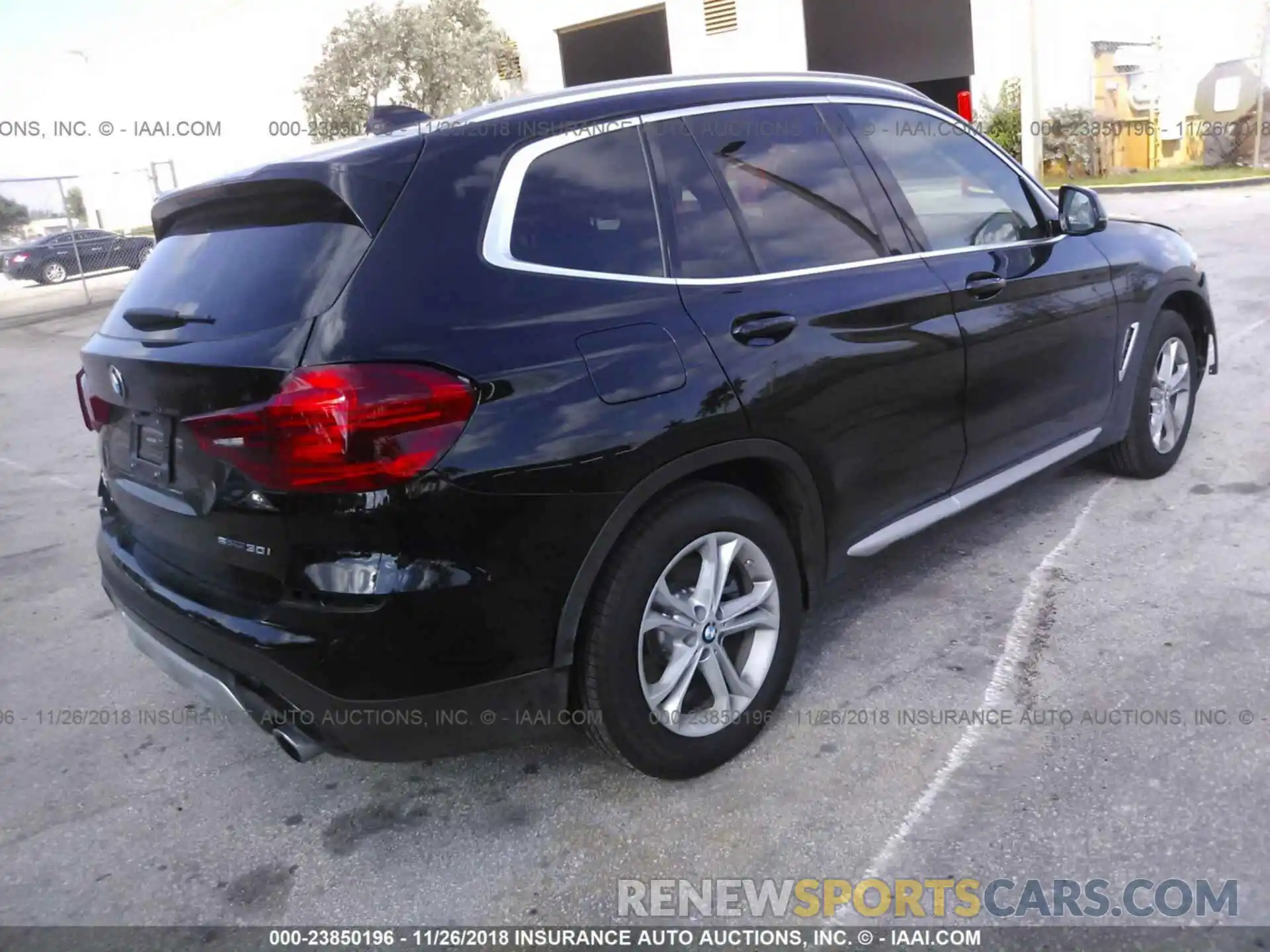 4 Photograph of a damaged car 5UXTR7C5XKLF26853 Bmw X3 2019