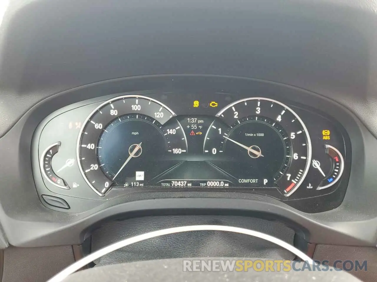 9 Photograph of a damaged car 5UXTR7C5XKLF28330 BMW X3 2019