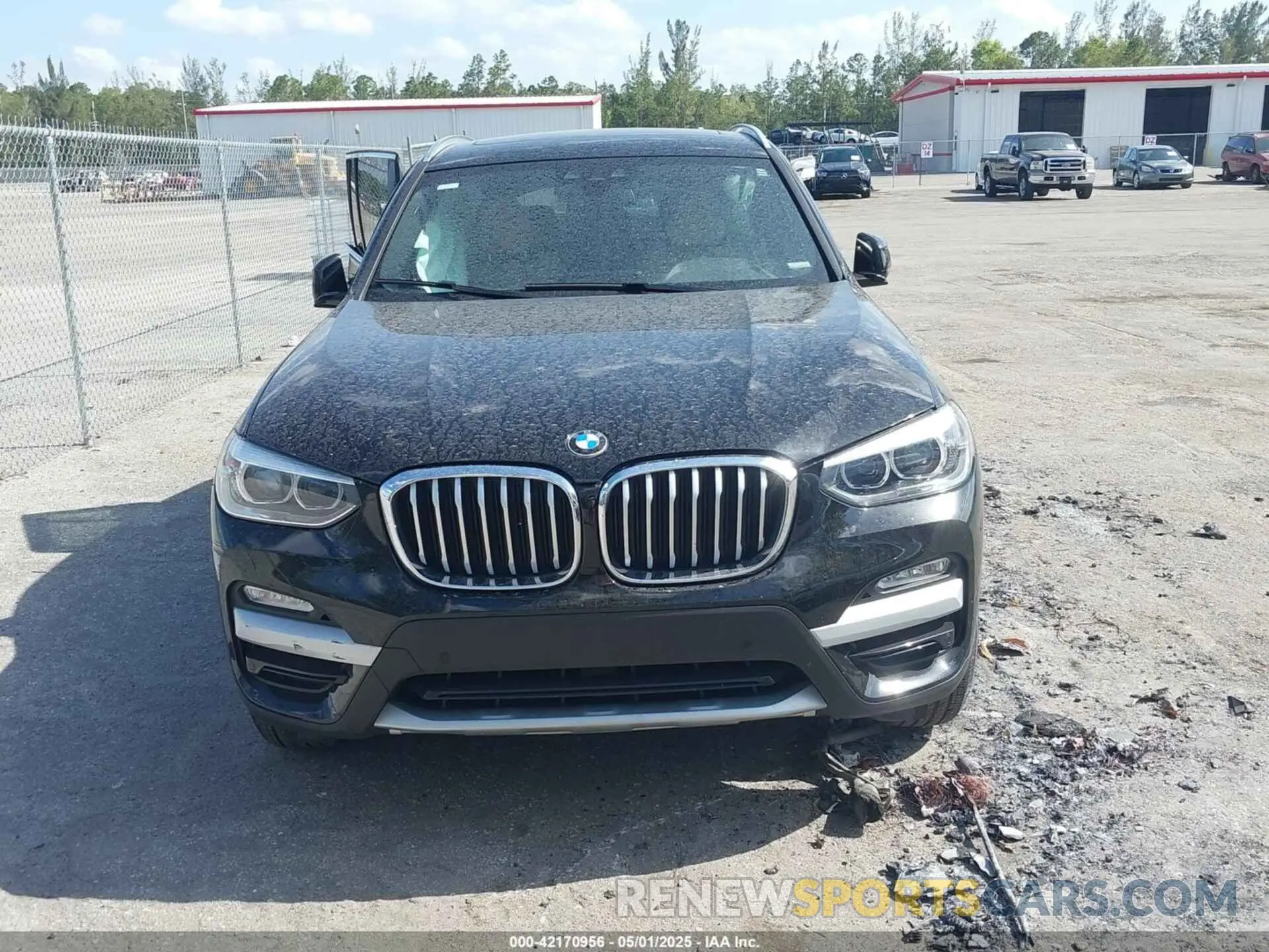 12 Photograph of a damaged car 5UXTR7C5XKLF29686 BMW X3 2019