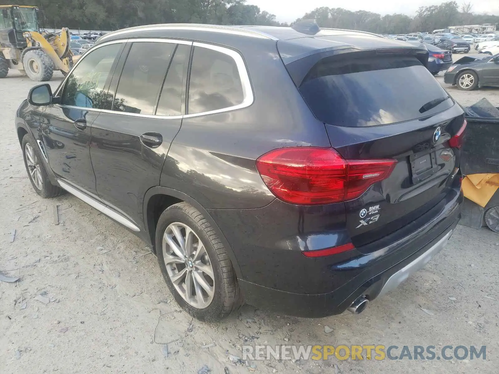 3 Photograph of a damaged car 5UXTR7C5XKLF31468 BMW X3 2019