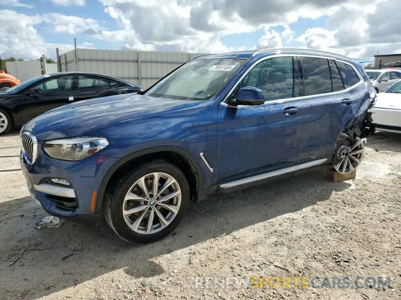 1 Photograph of a damaged car 5UXTR7C5XKLF33026 BMW X3 2019