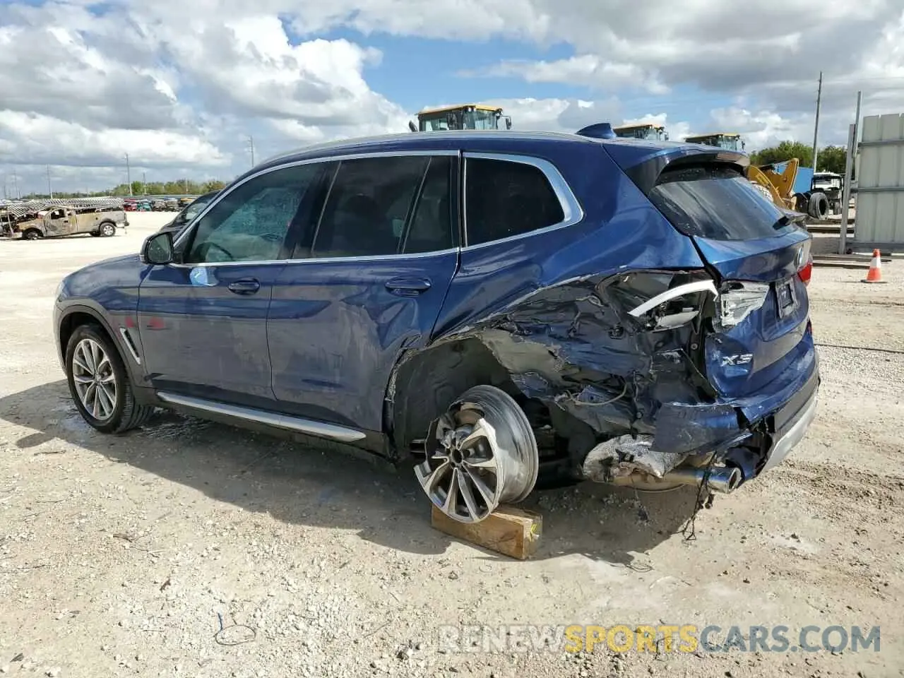 2 Photograph of a damaged car 5UXTR7C5XKLF33026 BMW X3 2019