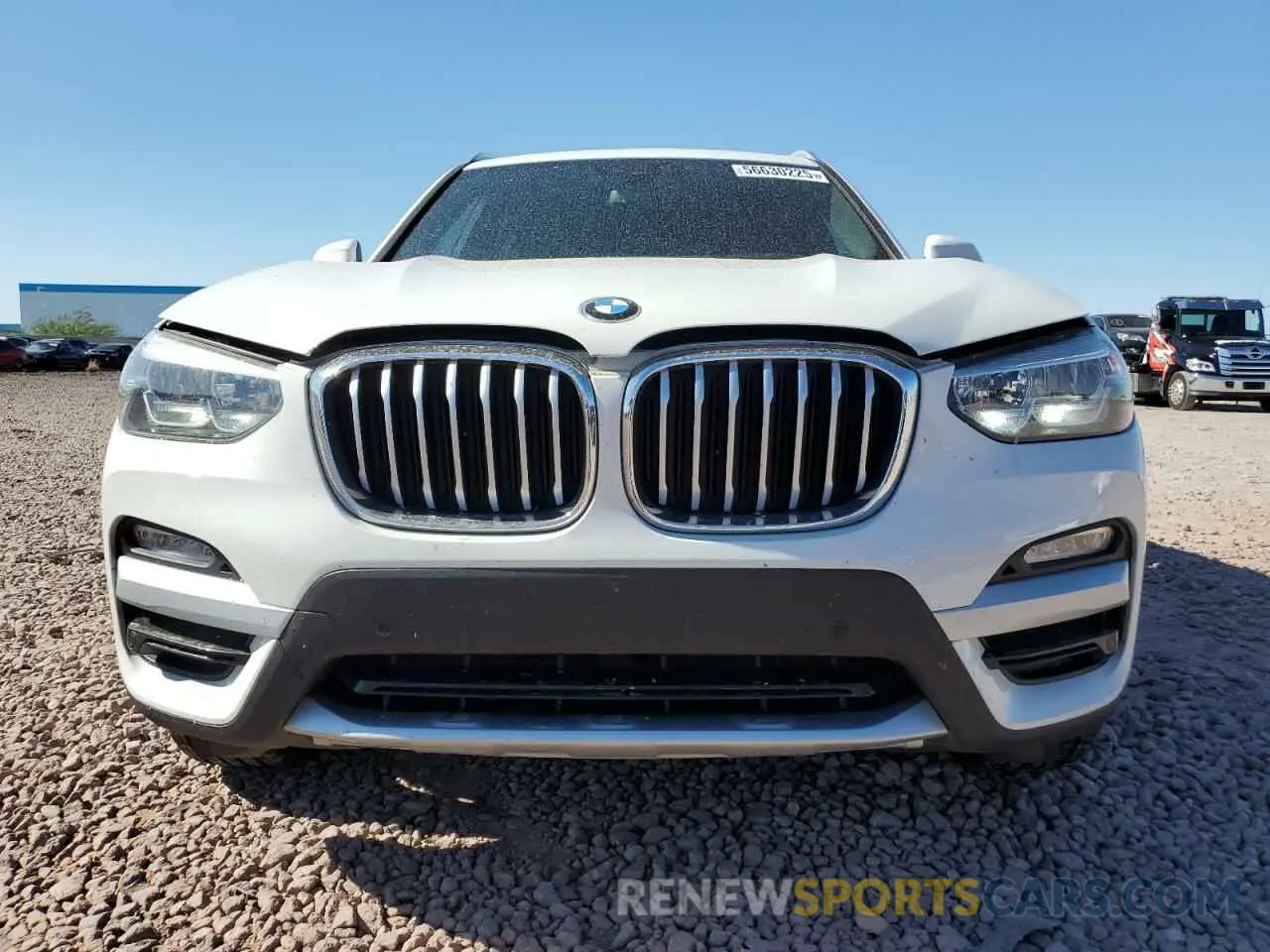 5 Photograph of a damaged car 5UXTR7C5XKLF33401 BMW X3 2019