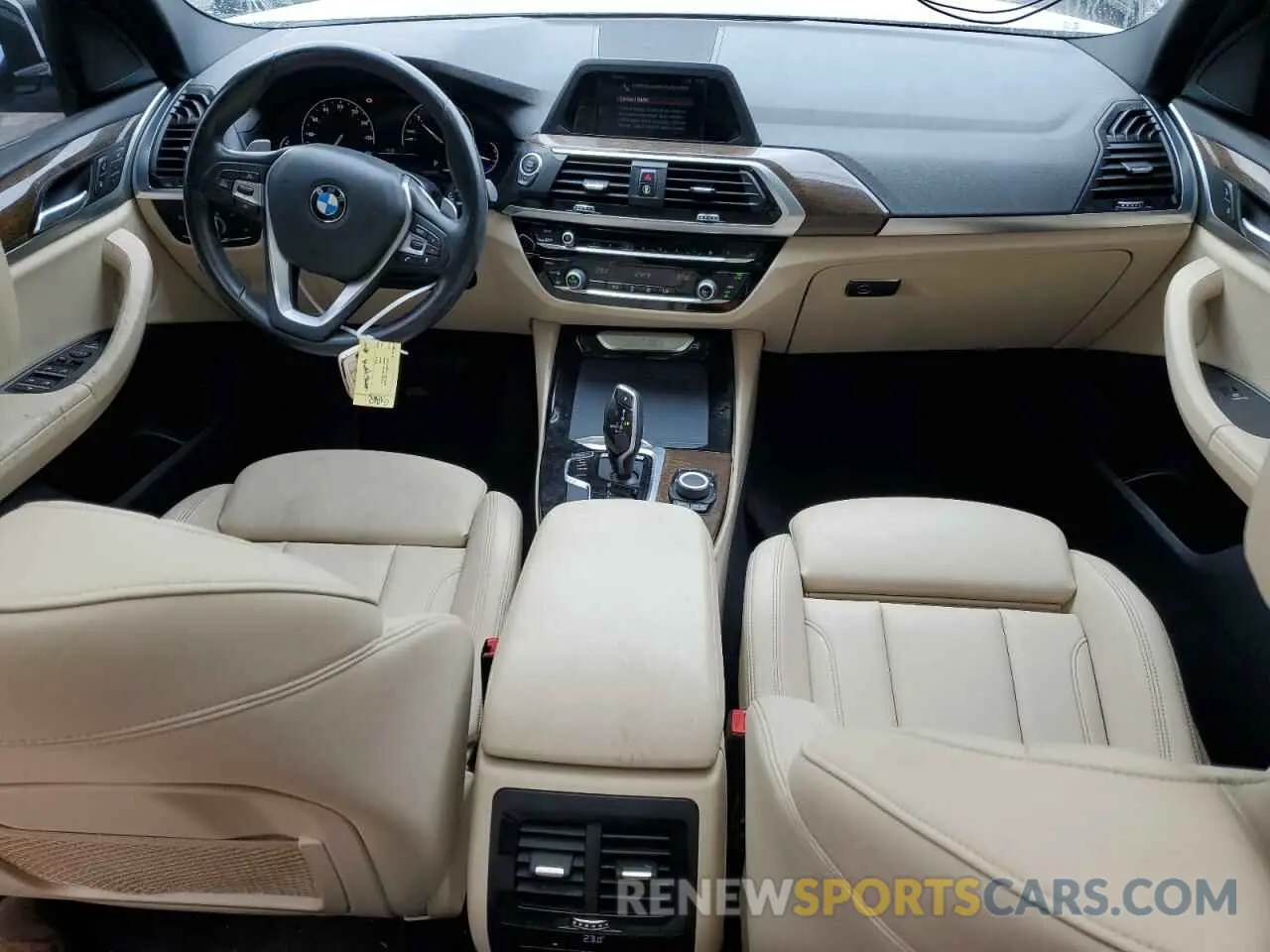 8 Photograph of a damaged car 5UXTR7C5XKLF36315 BMW X3 2019