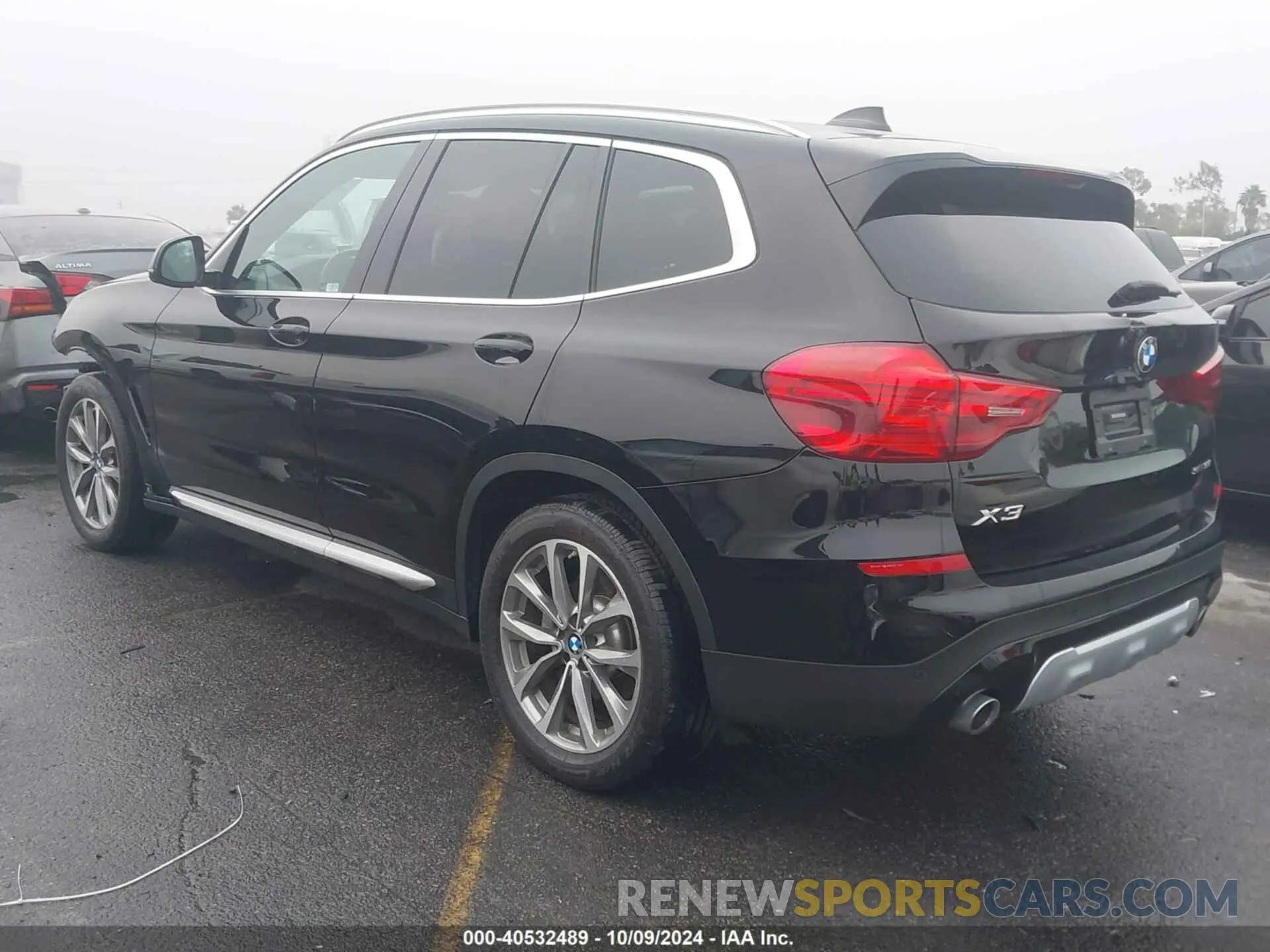 3 Photograph of a damaged car 5UXTR7C5XKLF36444 BMW X3 2019