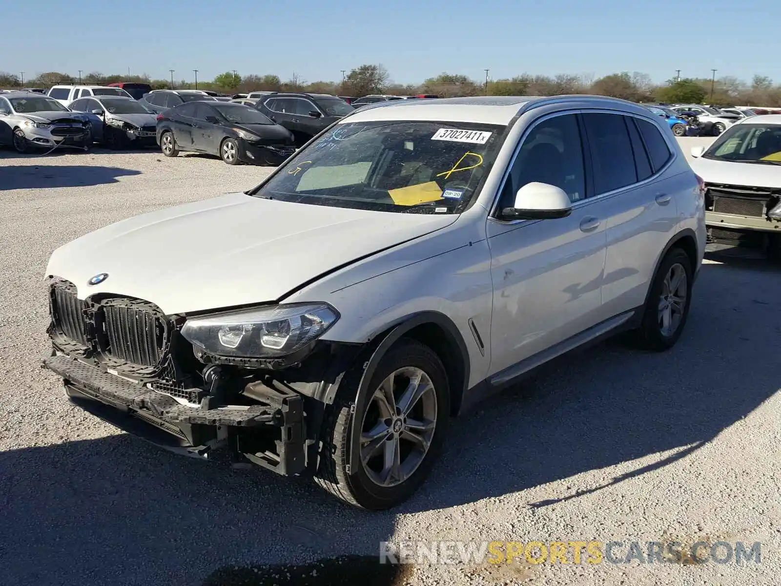 2 Photograph of a damaged car 5UXTR9C50KLD90387 BMW X3 2019