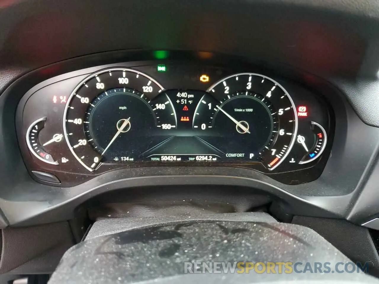 9 Photograph of a damaged car 5UXTR9C50KLD90535 BMW X3 2019