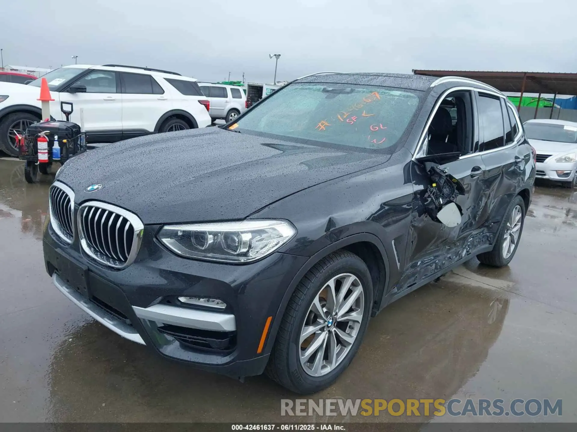 2 Photograph of a damaged car 5UXTR9C50KLE16678 BMW X3 2019