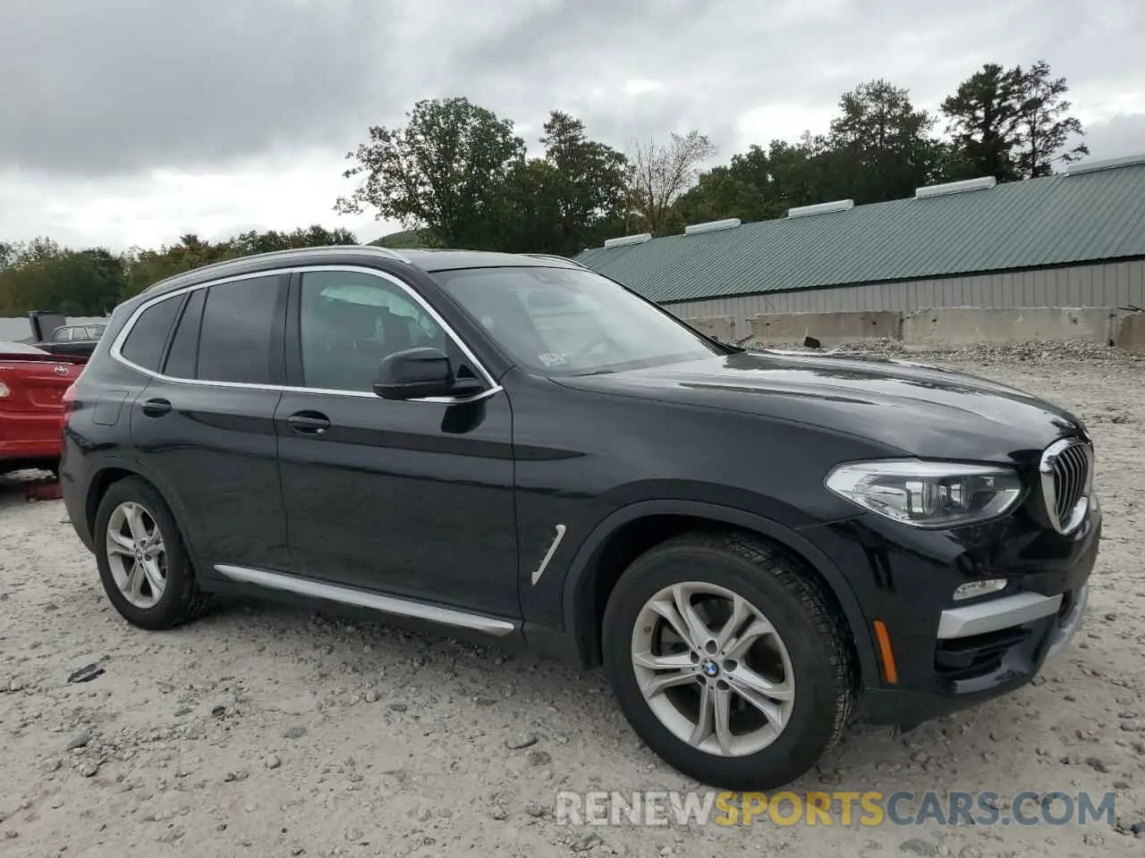 4 Photograph of a damaged car 5UXTR9C50KLP77969 BMW X3 2019