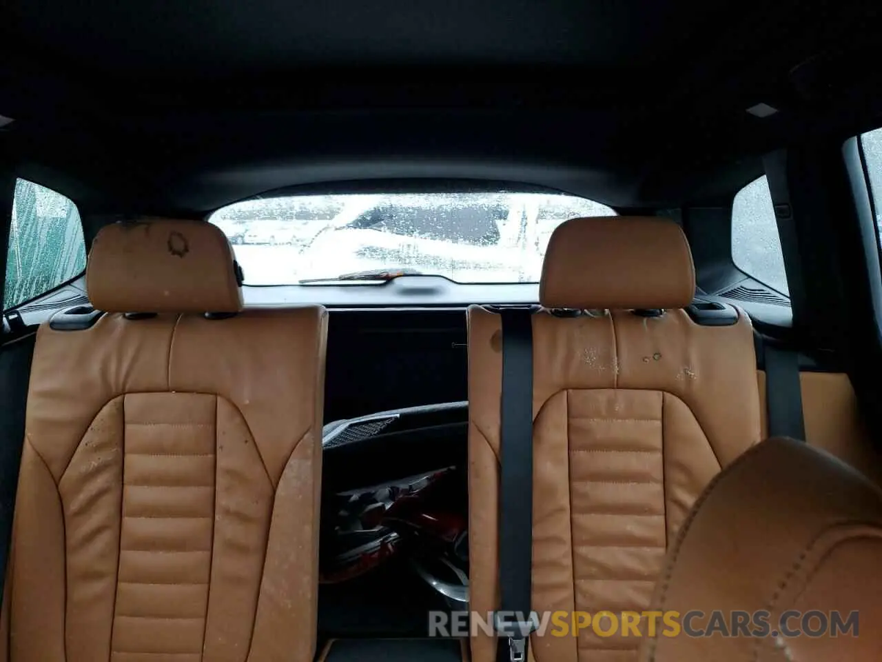 10 Photograph of a damaged car 5UXTR9C50KLP83321 BMW X3 2019