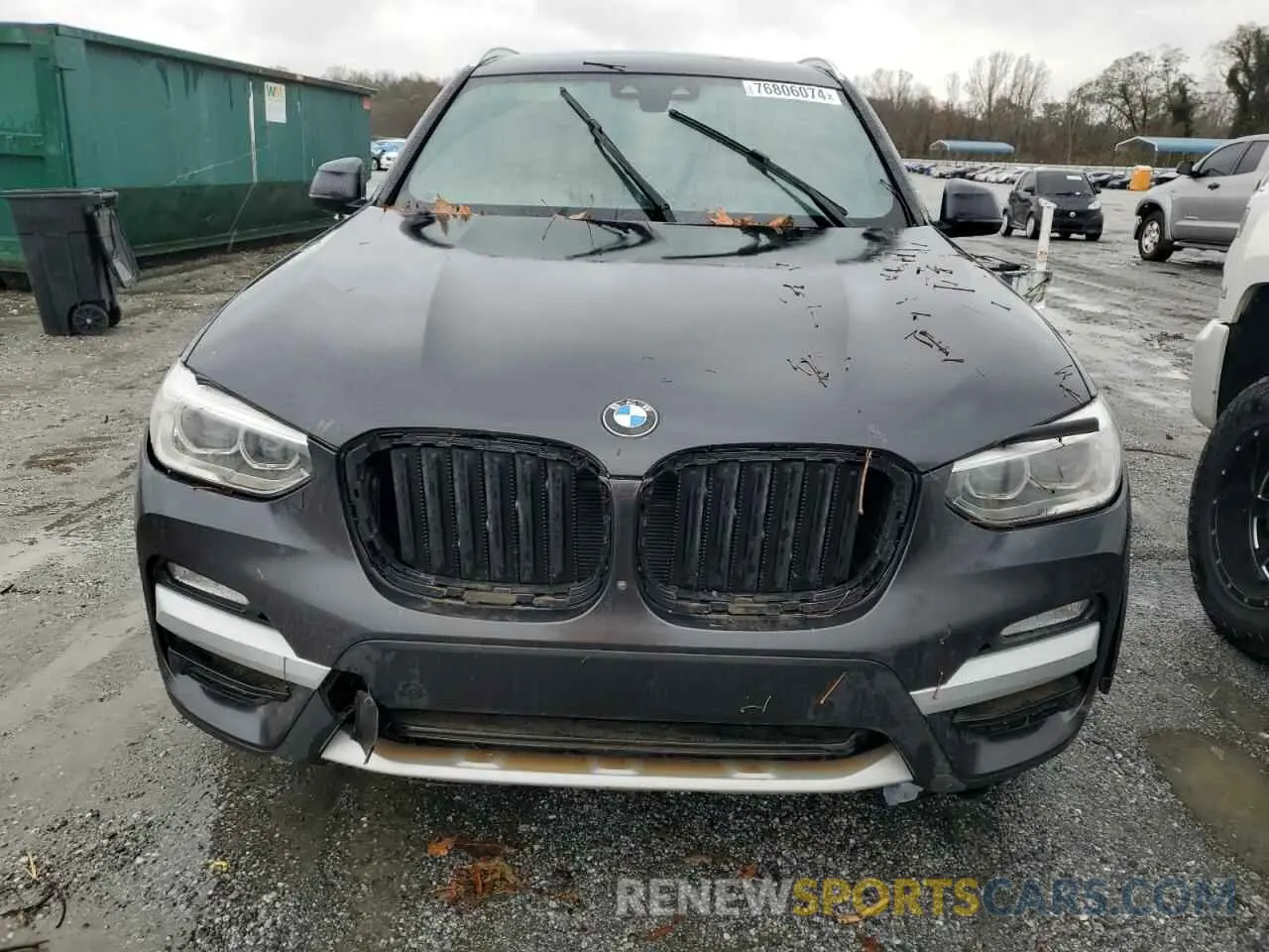 5 Photograph of a damaged car 5UXTR9C50KLP83321 BMW X3 2019