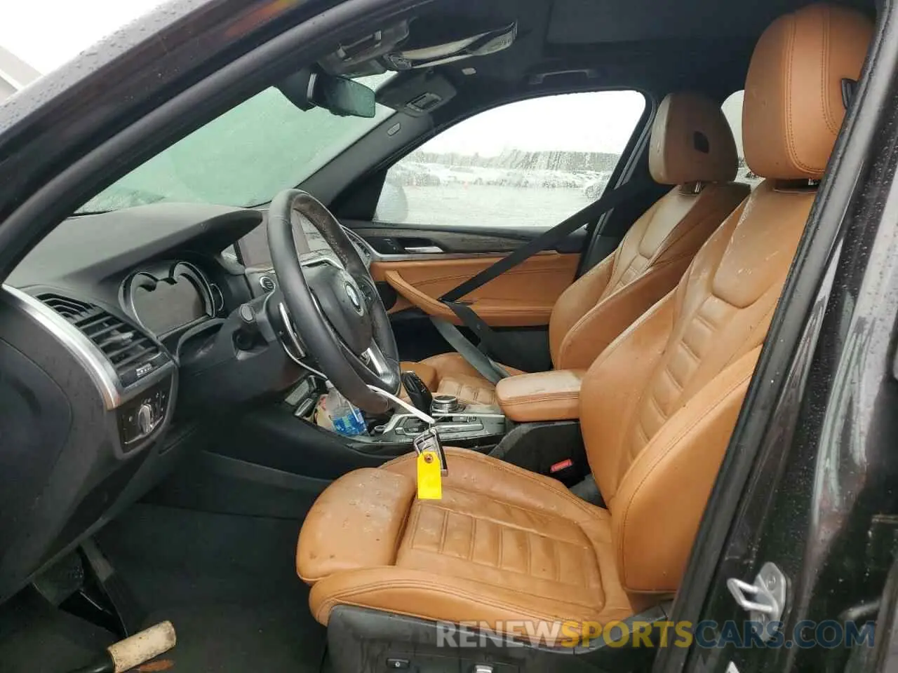 7 Photograph of a damaged car 5UXTR9C50KLP83321 BMW X3 2019
