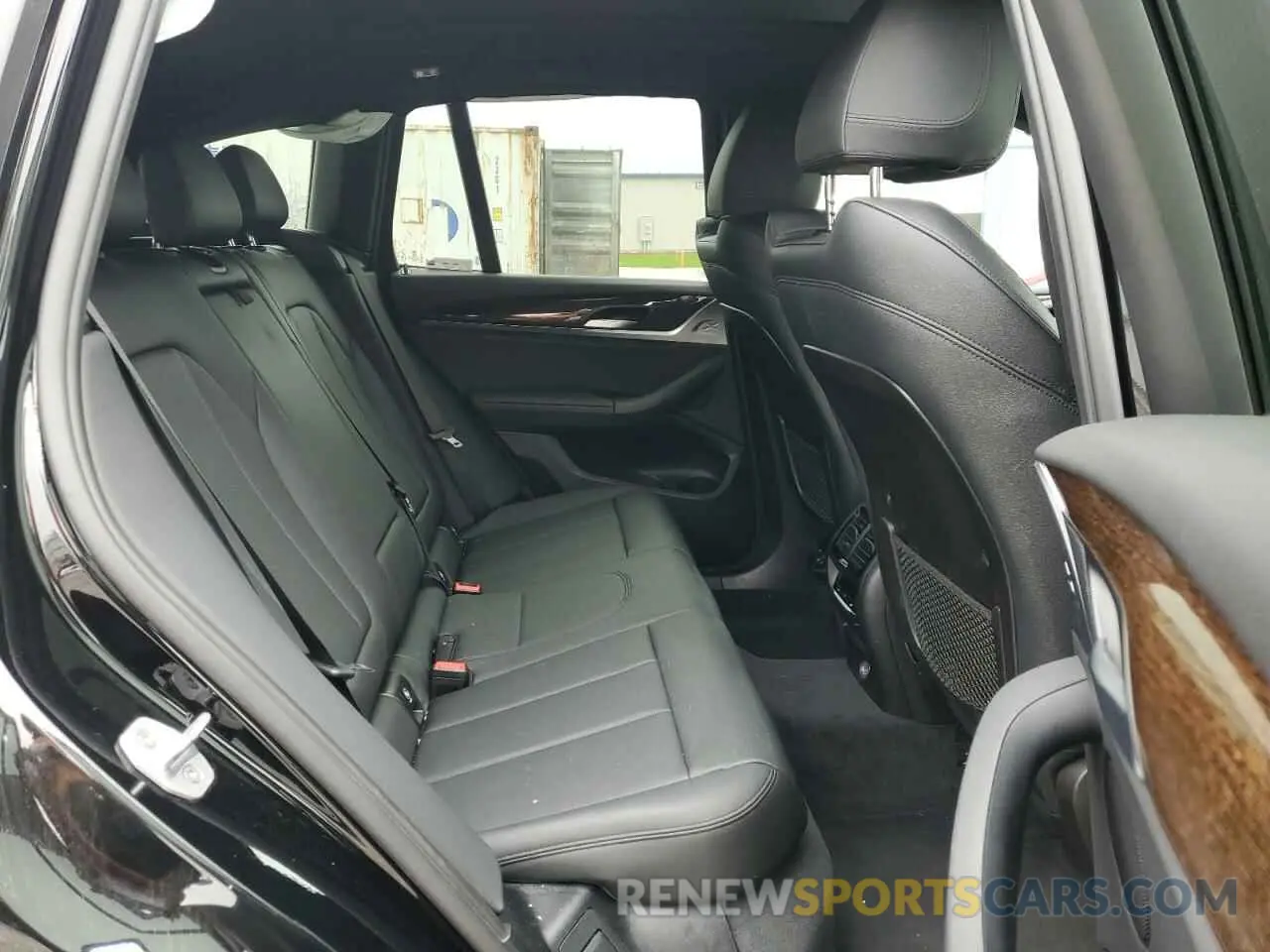 11 Photograph of a damaged car 5UXTR9C50KLP87790 BMW X3 2019