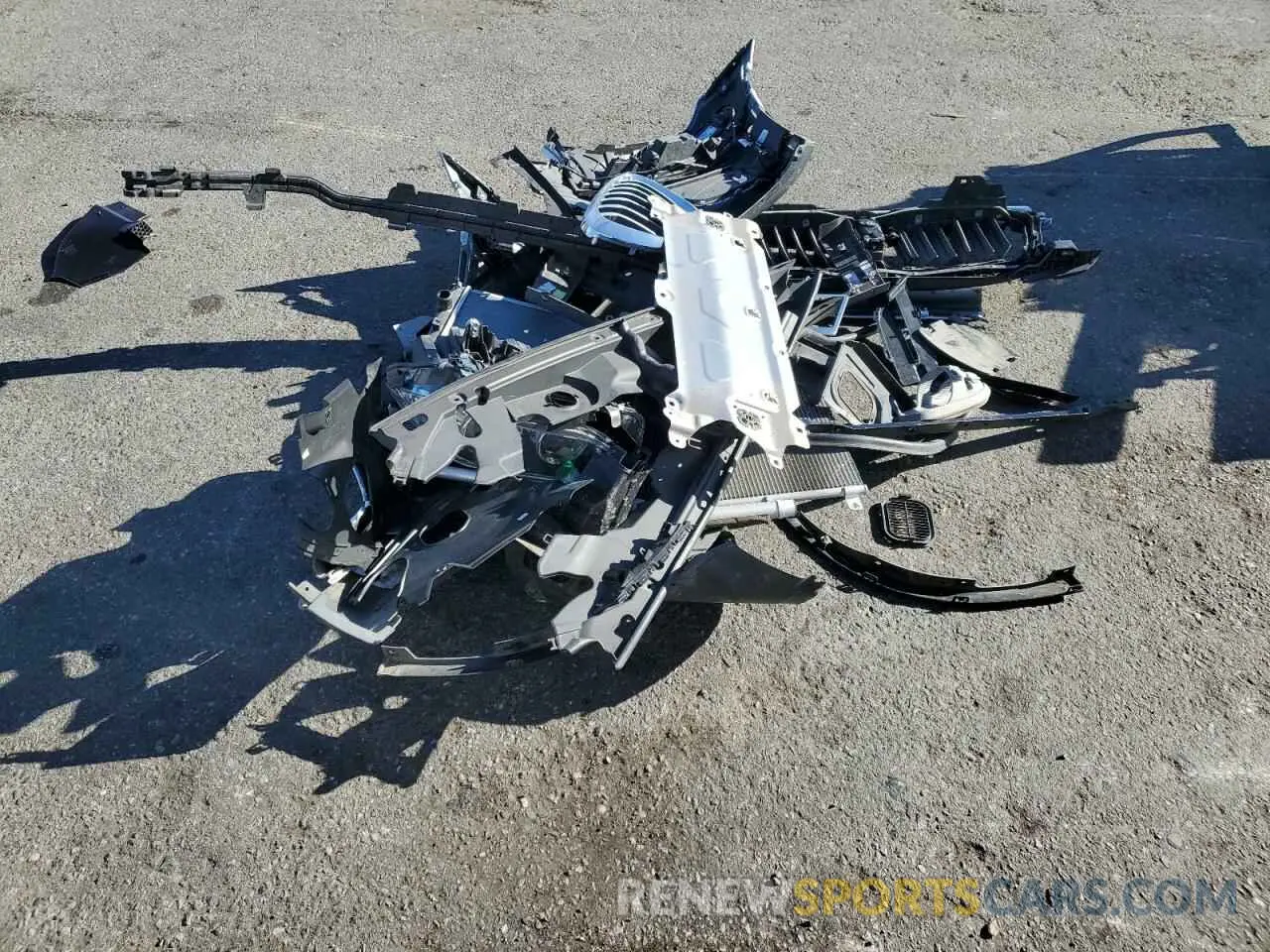13 Photograph of a damaged car 5UXTR9C50KLP88051 BMW X3 2019