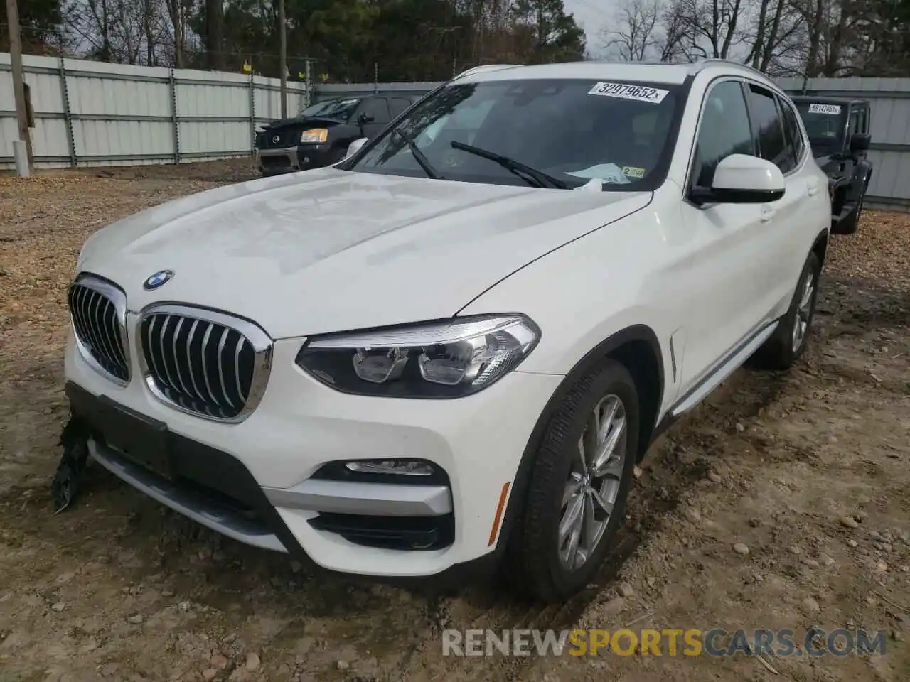 2 Photograph of a damaged car 5UXTR9C50KLP90592 BMW X3 2019