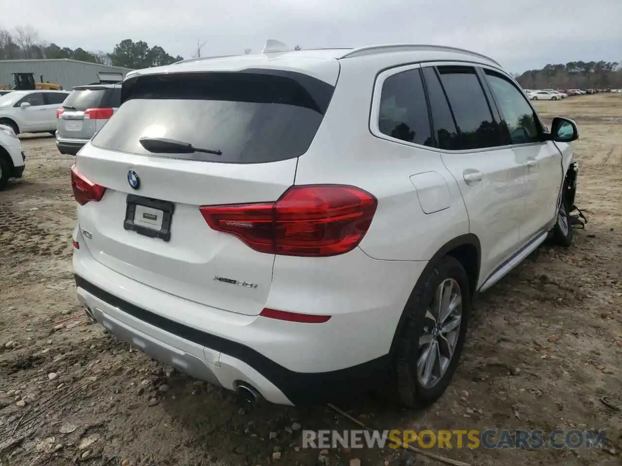 4 Photograph of a damaged car 5UXTR9C50KLP90592 BMW X3 2019