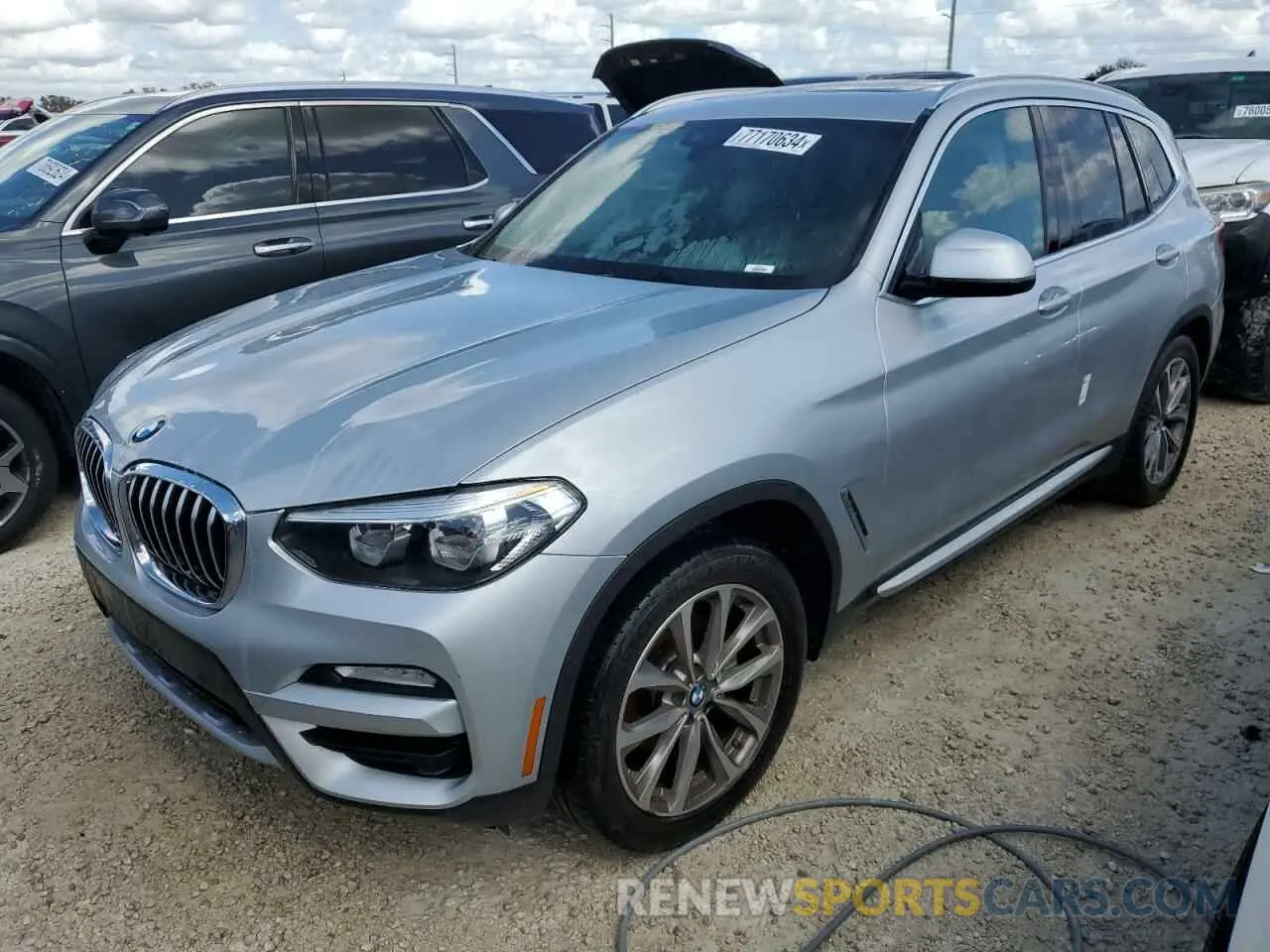 1 Photograph of a damaged car 5UXTR9C50KLR05854 BMW X3 2019