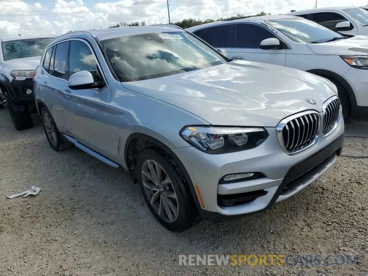 4 Photograph of a damaged car 5UXTR9C50KLR05854 BMW X3 2019