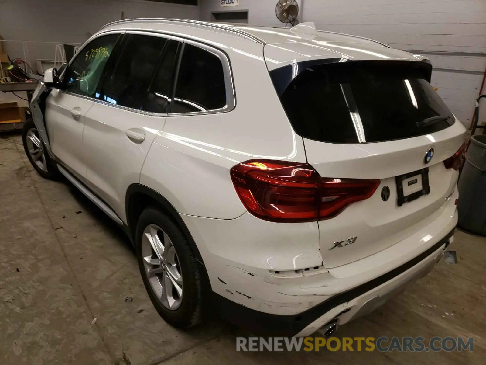 3 Photograph of a damaged car 5UXTR9C50KLR08642 BMW X3 2019