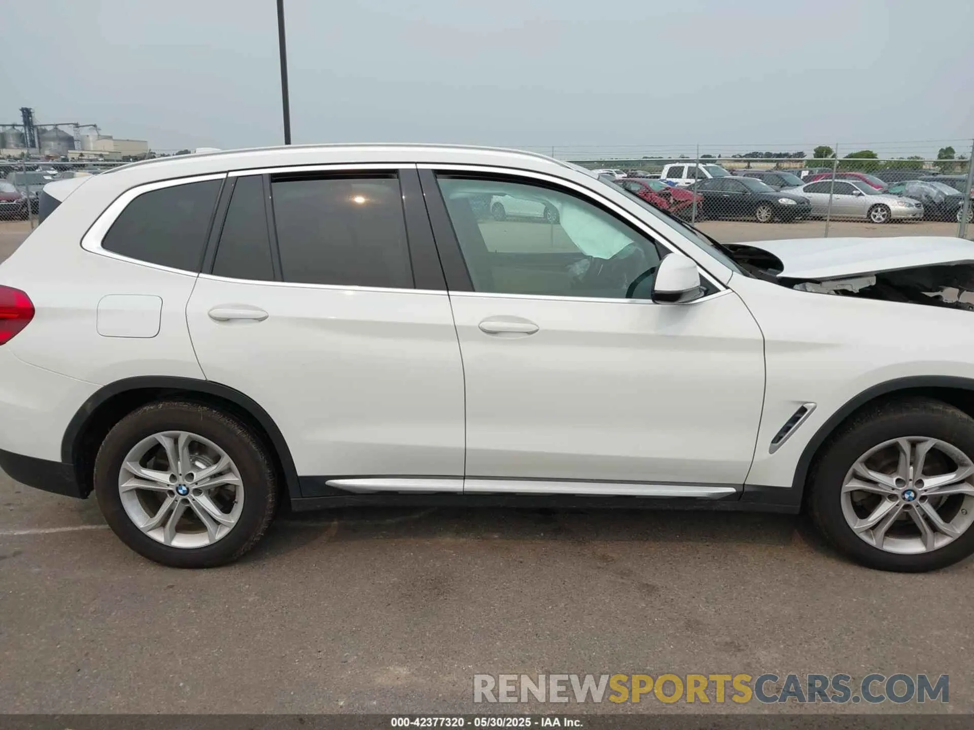 13 Photograph of a damaged car 5UXTR9C50KLR10195 BMW X3 2019