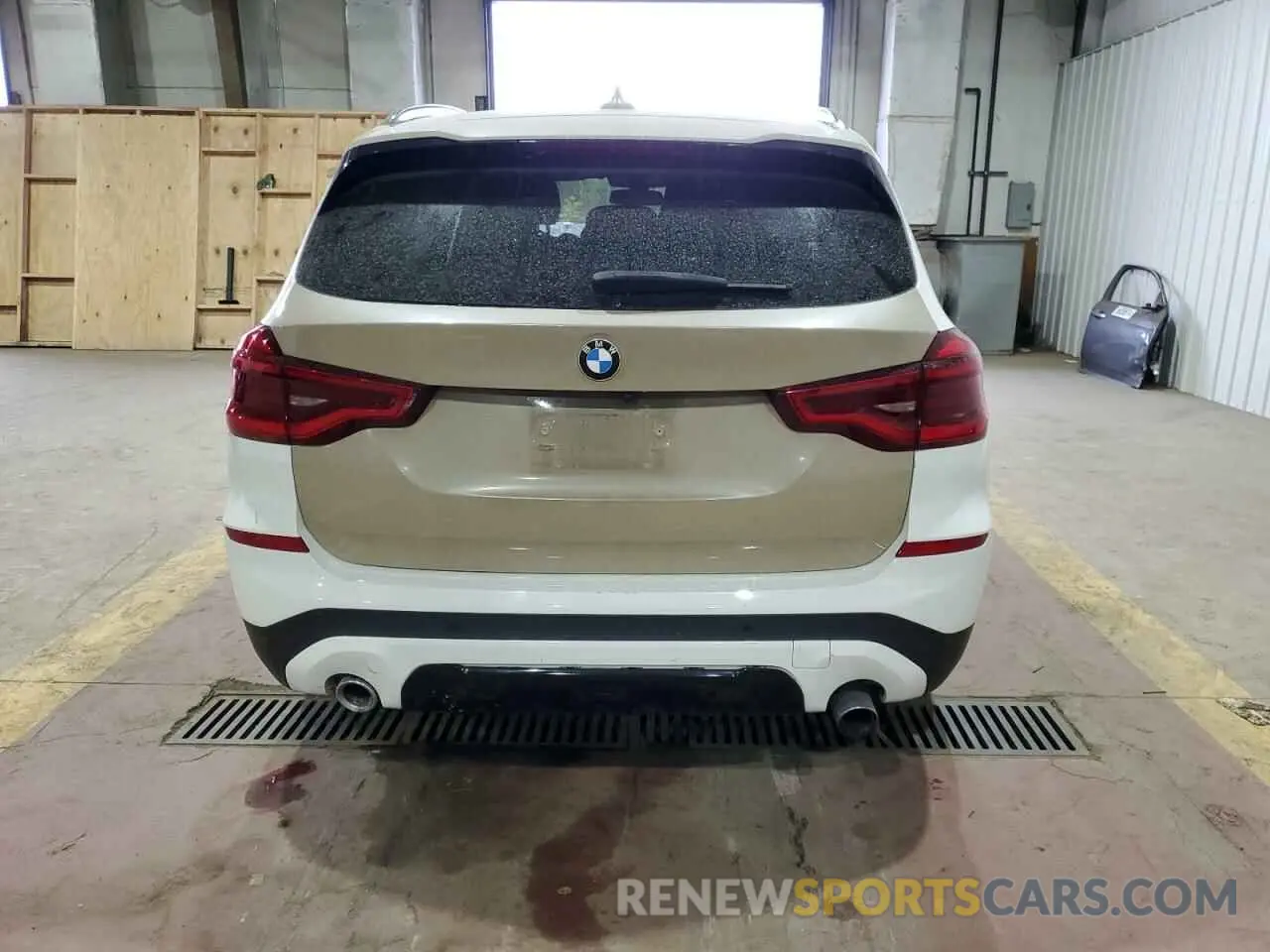 6 Photograph of a damaged car 5UXTR9C51KLD92732 BMW X3 2019
