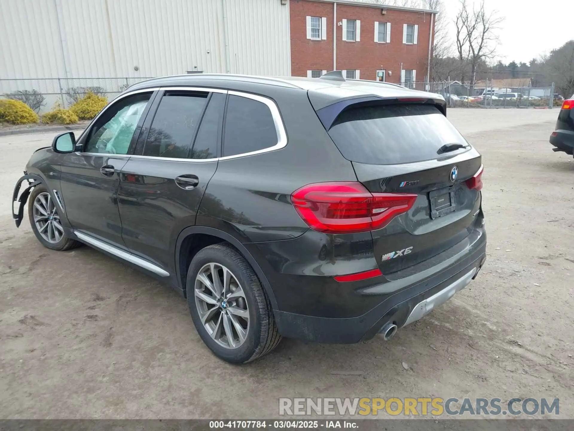 3 Photograph of a damaged car 5UXTR9C51KLD98868 BMW X3 2019