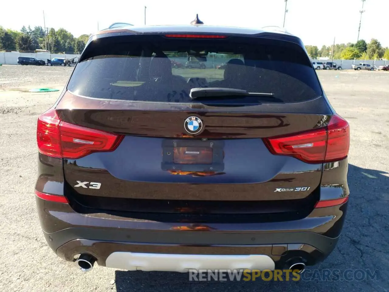 6 Photograph of a damaged car 5UXTR9C51KLE13286 BMW X3 2019
