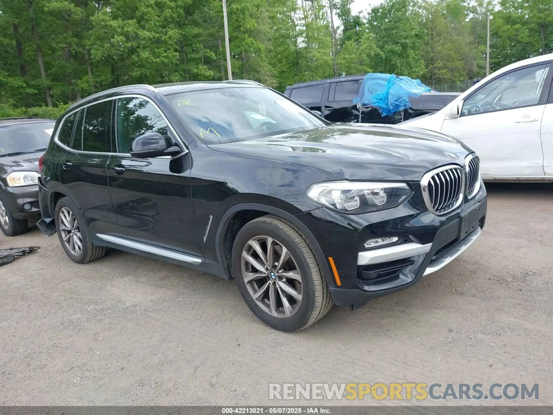 1 Photograph of a damaged car 5UXTR9C51KLE19086 BMW X3 2019