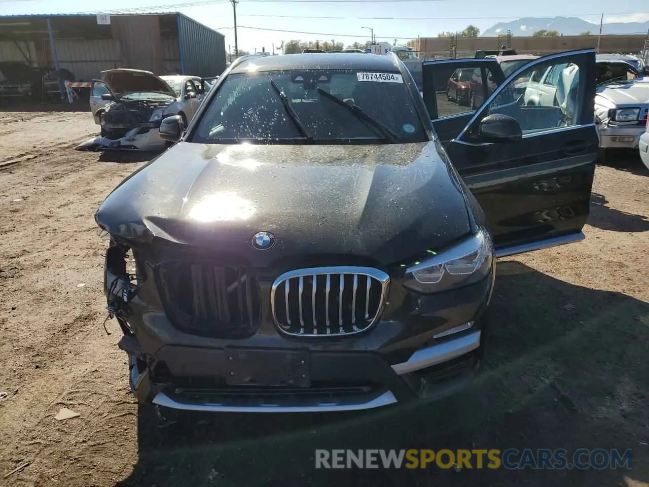 12 Photograph of a damaged car 5UXTR9C51KLP92335 BMW X3 2019