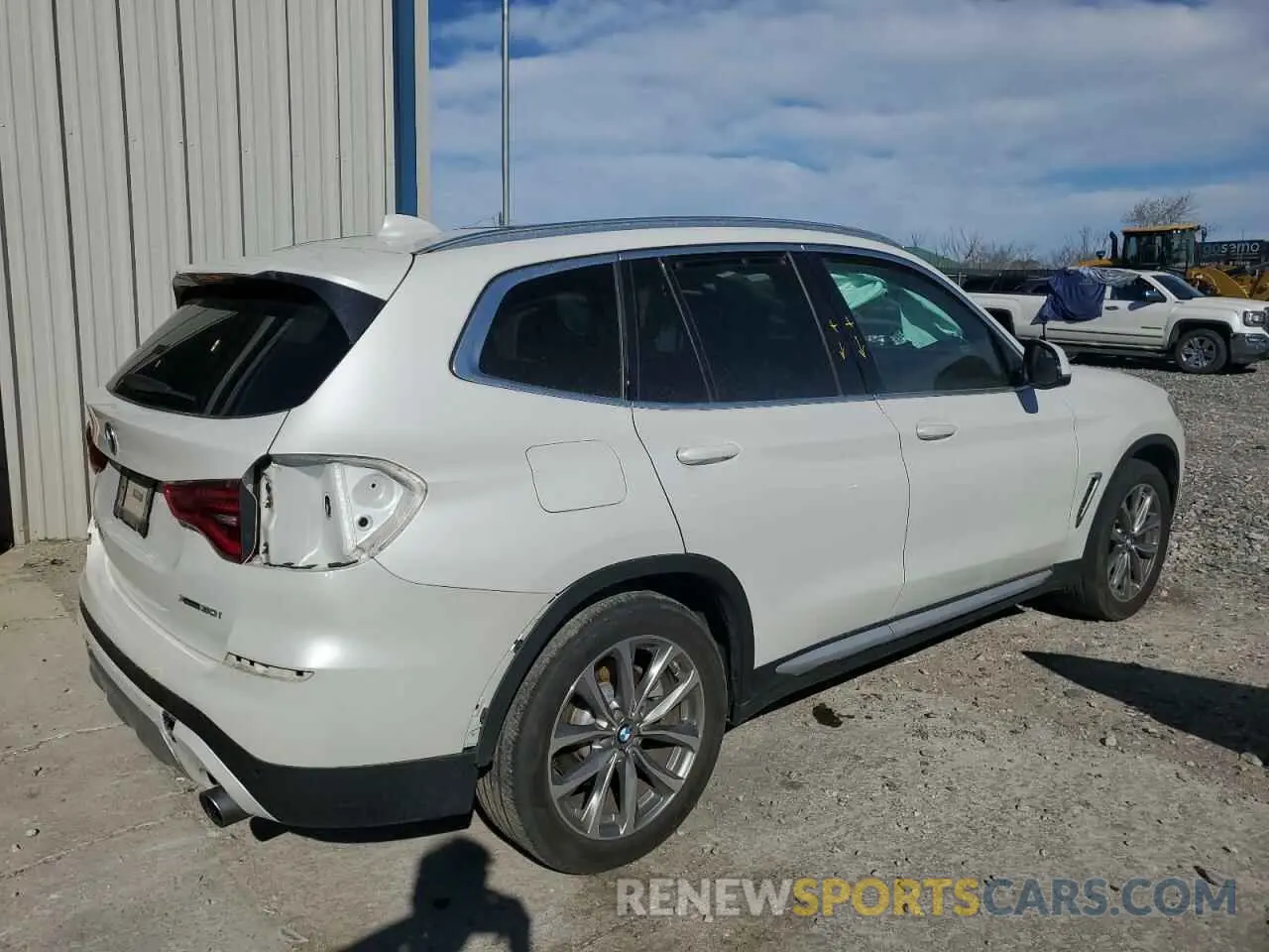 3 Photograph of a damaged car 5UXTR9C51KLR06754 BMW X3 2019