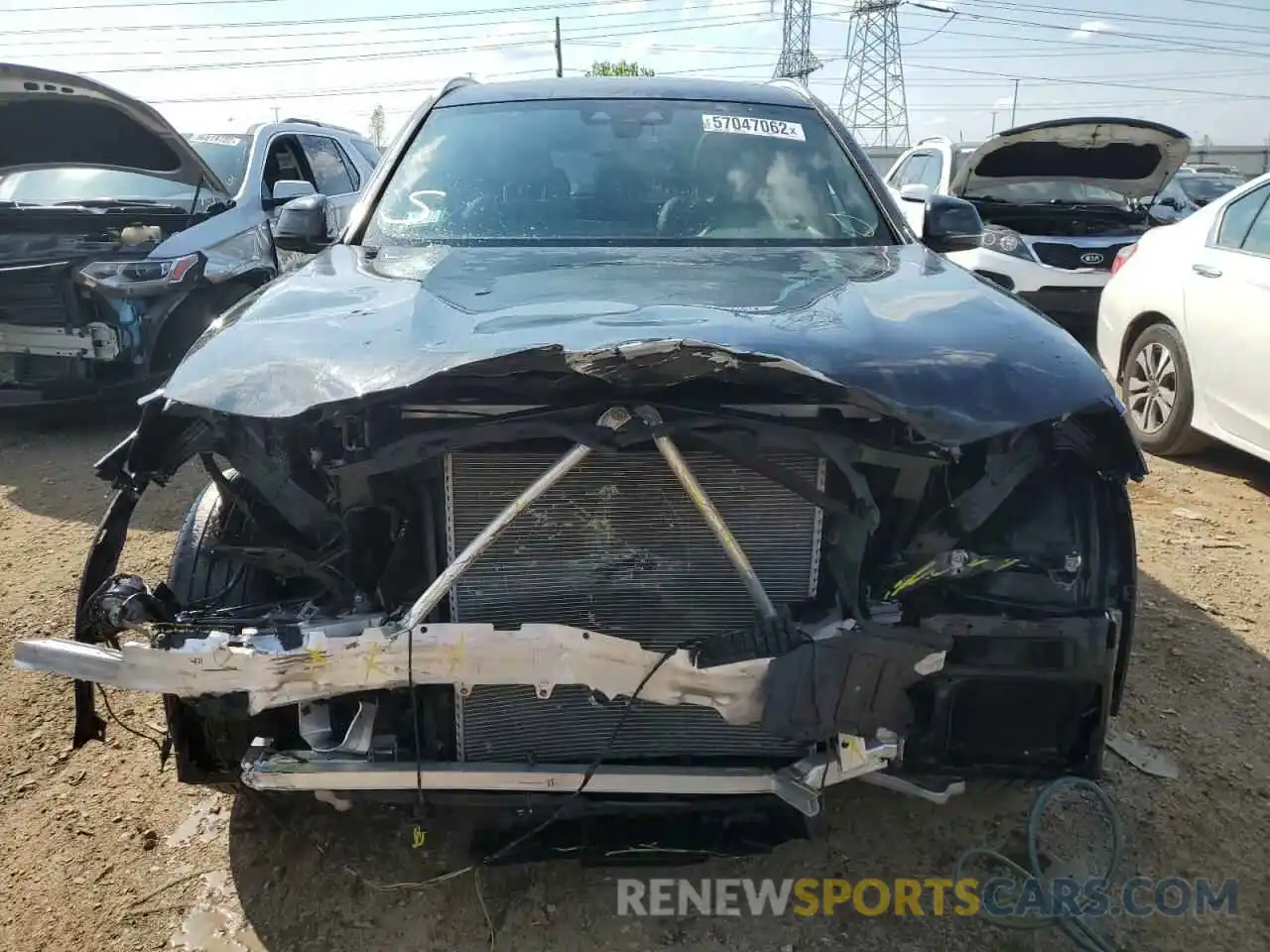 9 Photograph of a damaged car 5UXTR9C52KLD98118 BMW X3 2019