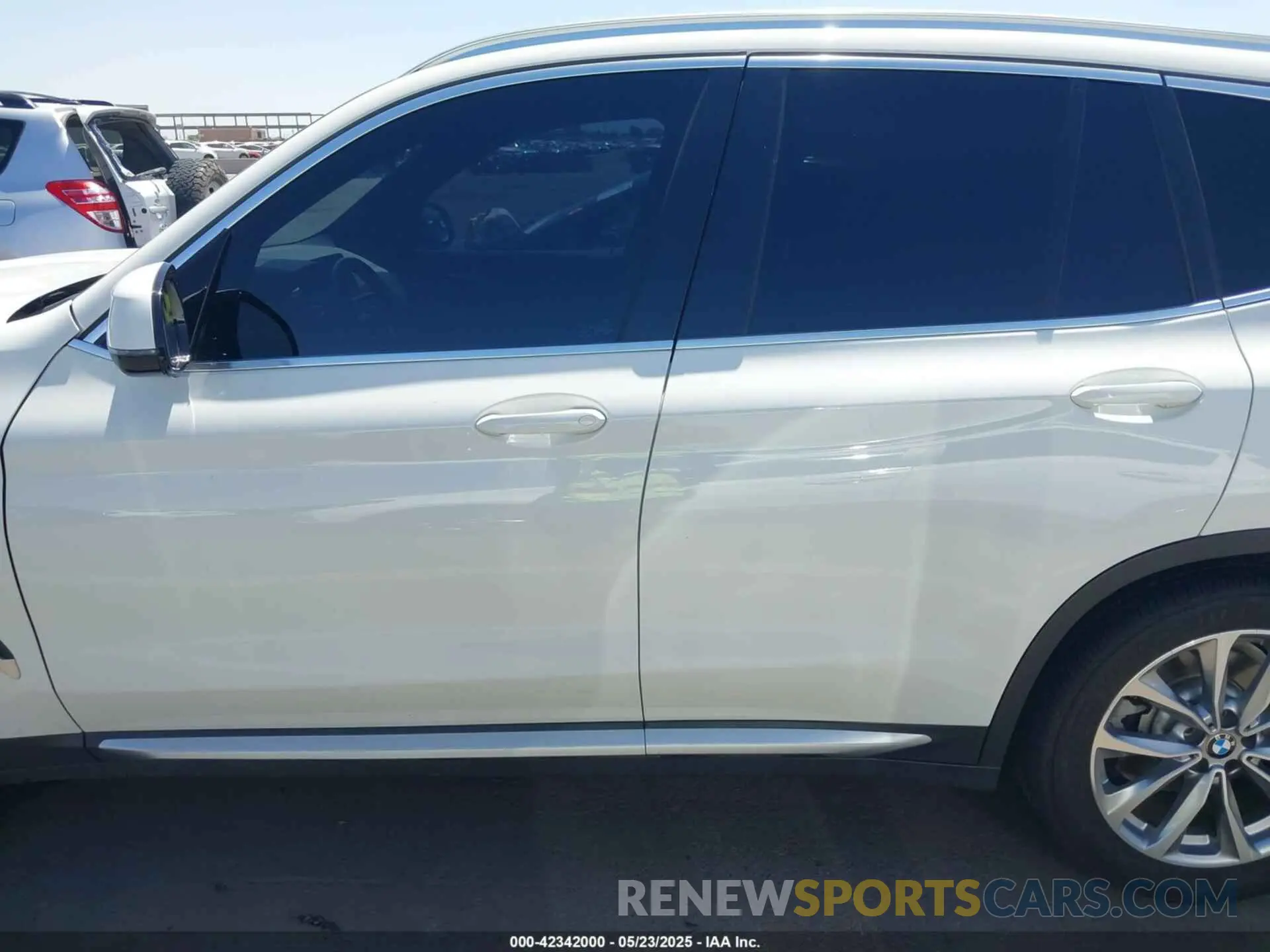 14 Photograph of a damaged car 5UXTR9C52KLE13877 BMW X3 2019