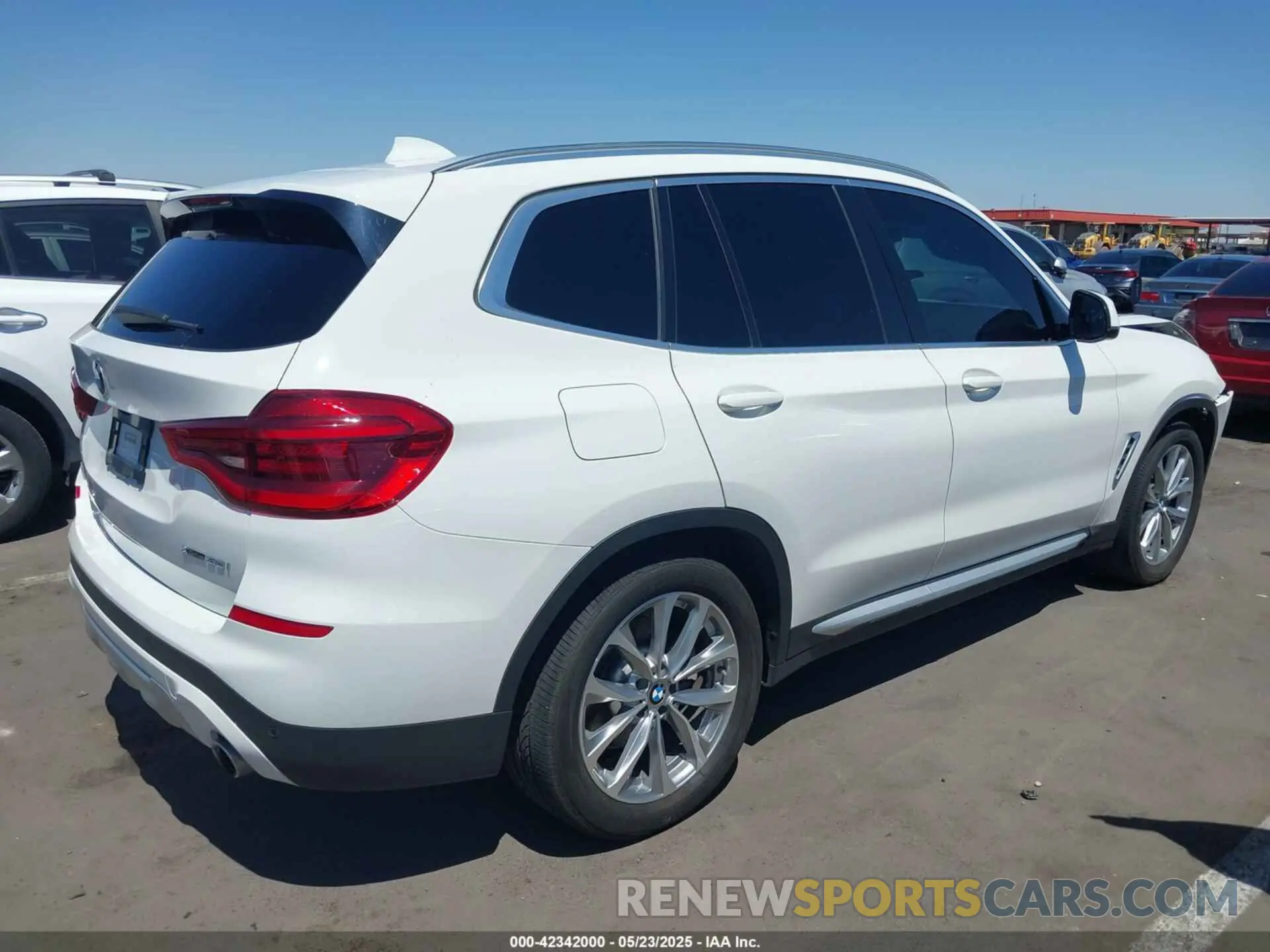 4 Photograph of a damaged car 5UXTR9C52KLE13877 BMW X3 2019