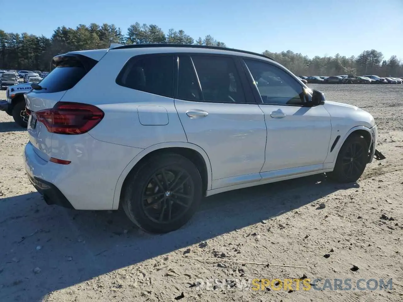3 Photograph of a damaged car 5UXTR9C52KLE15614 BMW X3 2019