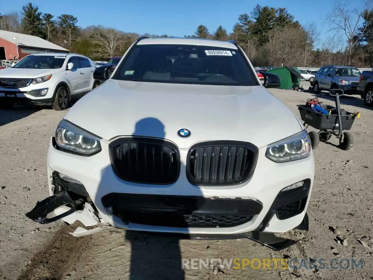 5 Photograph of a damaged car 5UXTR9C52KLE15614 BMW X3 2019