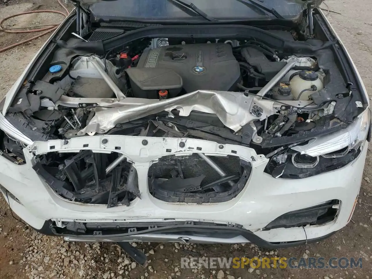 12 Photograph of a damaged car 5UXTR9C52KLE17606 BMW X3 2019