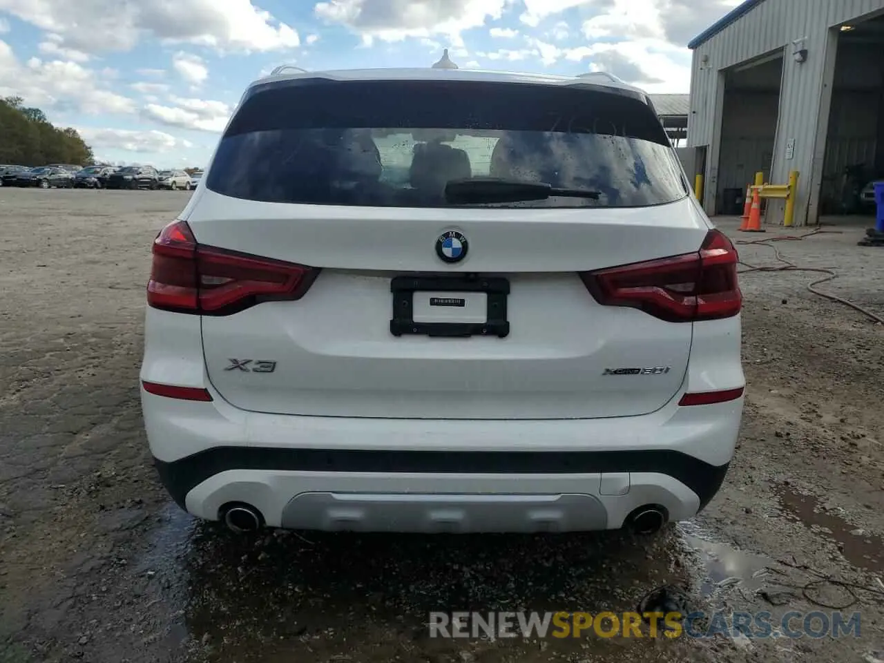 6 Photograph of a damaged car 5UXTR9C52KLE17606 BMW X3 2019