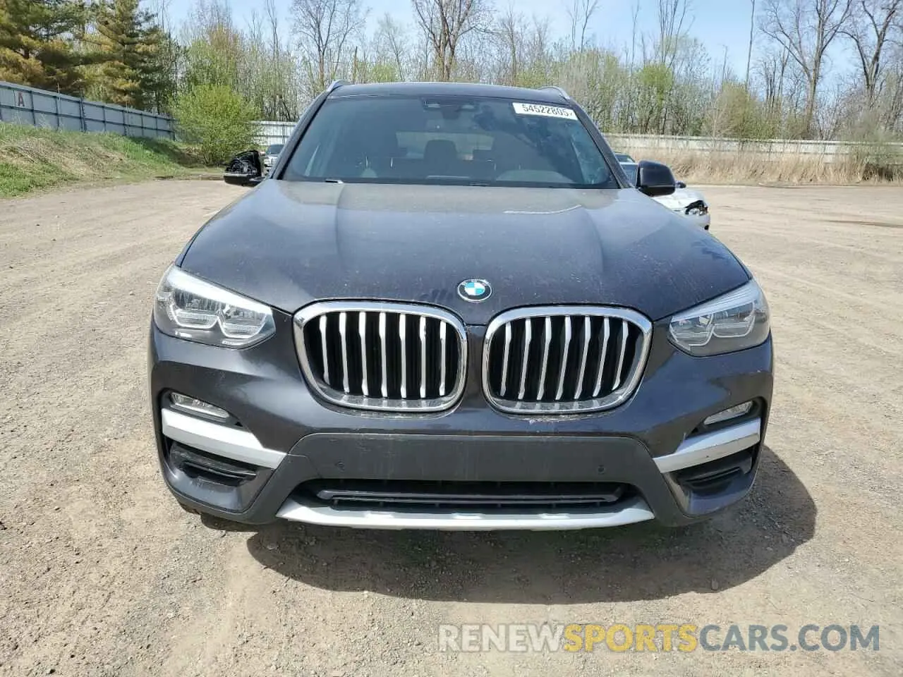 5 Photograph of a damaged car 5UXTR9C52KLE18111 BMW X3 2019