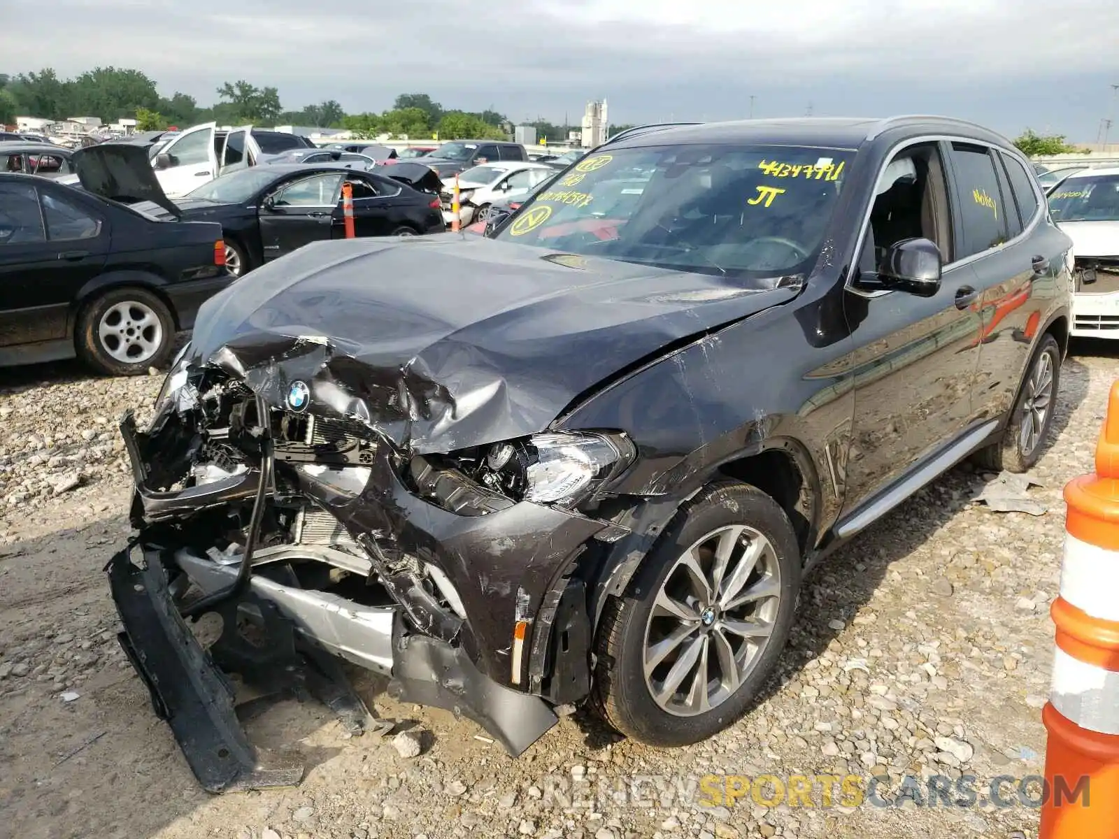 2 Photograph of a damaged car 5UXTR9C52KLP84597 BMW X3 2019