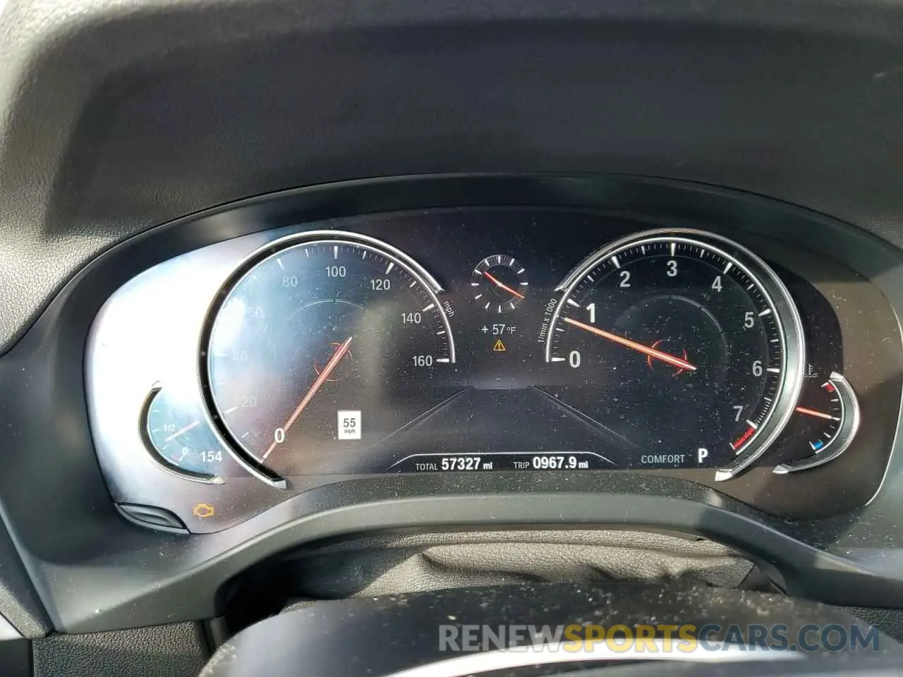 9 Photograph of a damaged car 5UXTR9C52KLP87600 BMW X3 2019