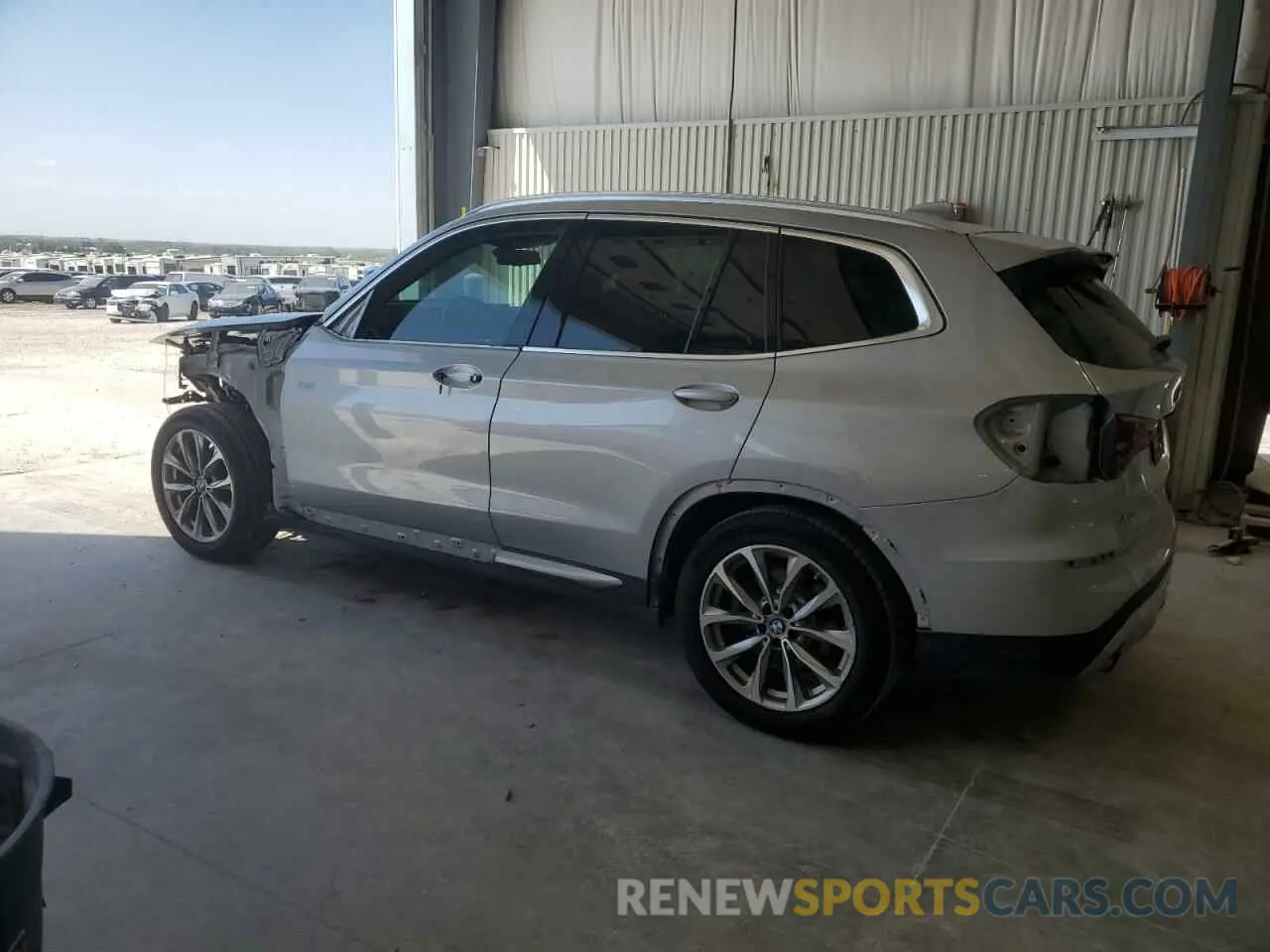 2 Photograph of a damaged car 5UXTR9C52KLP88777 BMW X3 2019