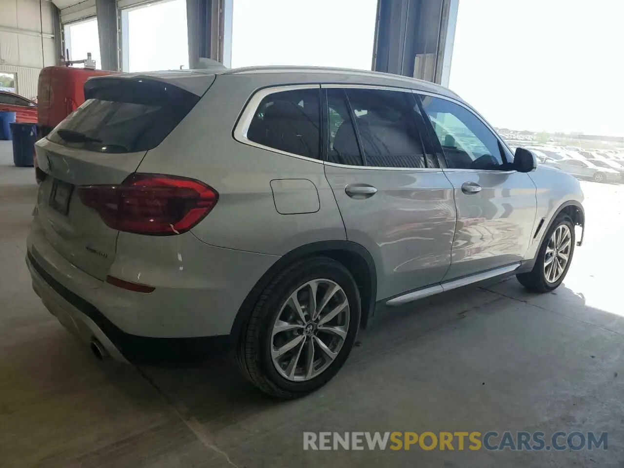 3 Photograph of a damaged car 5UXTR9C52KLP88777 BMW X3 2019