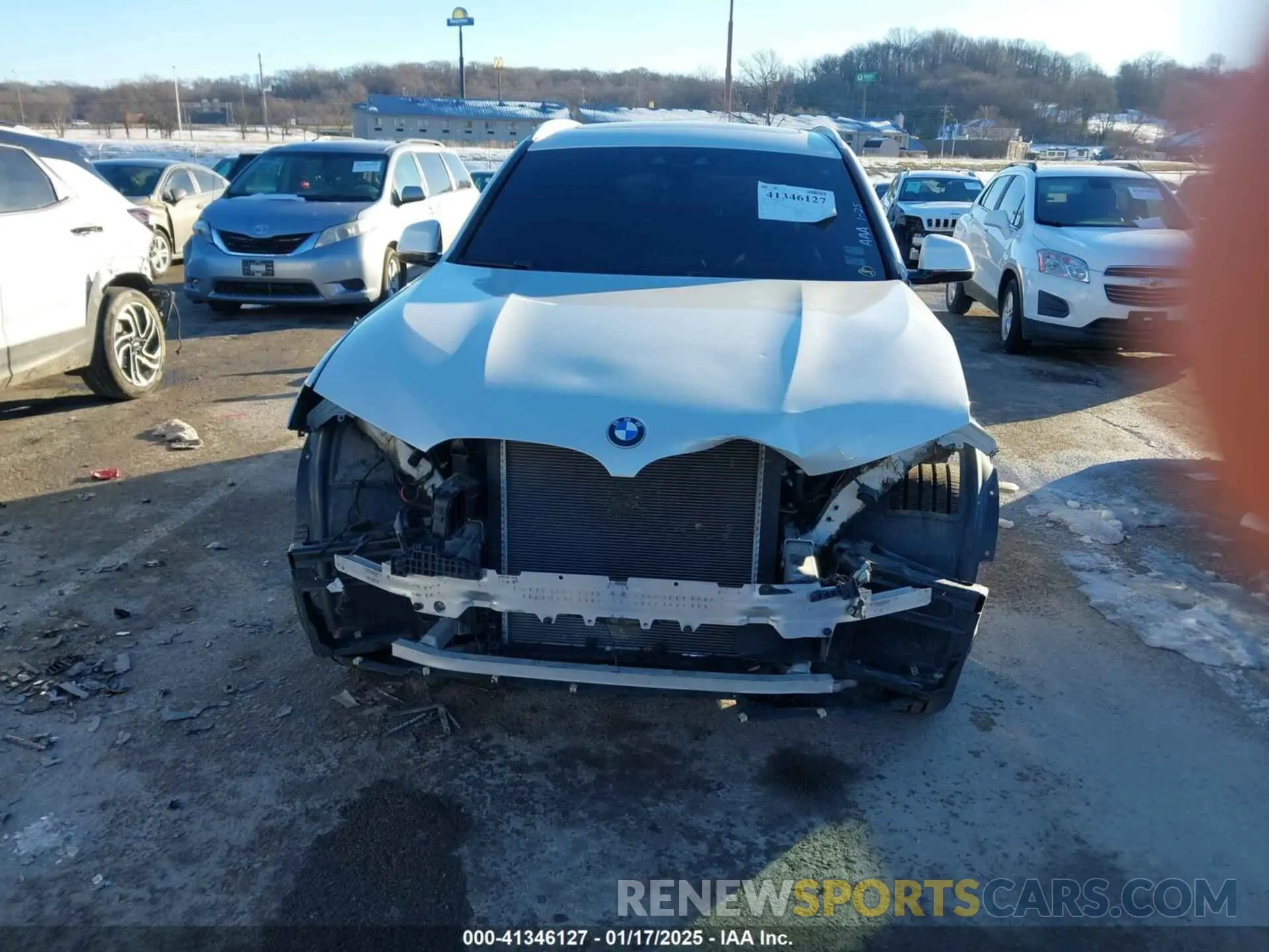 13 Photograph of a damaged car 5UXTR9C52KLP90836 BMW X3 2019