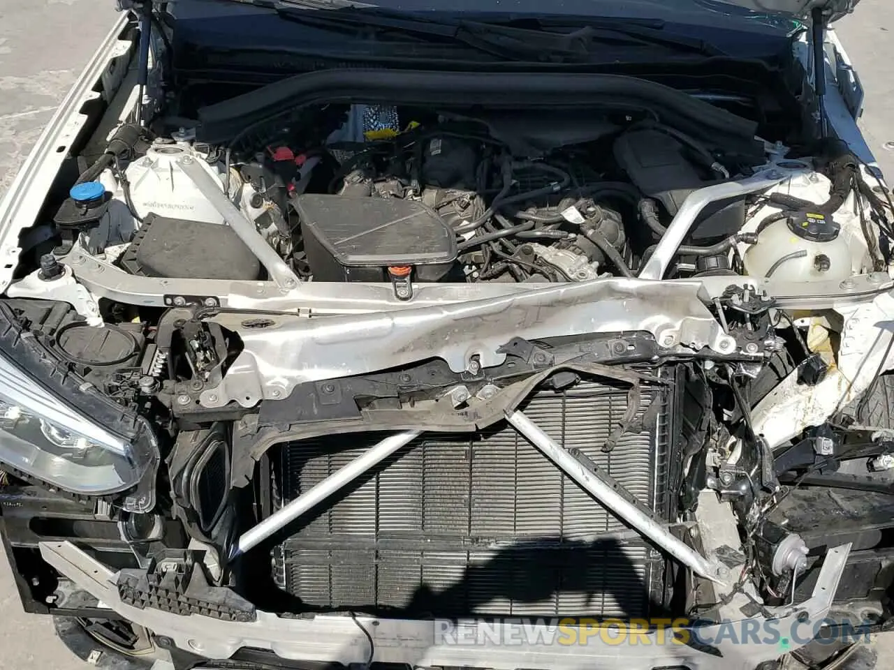 12 Photograph of a damaged car 5UXTR9C52KLP92876 BMW X3 2019
