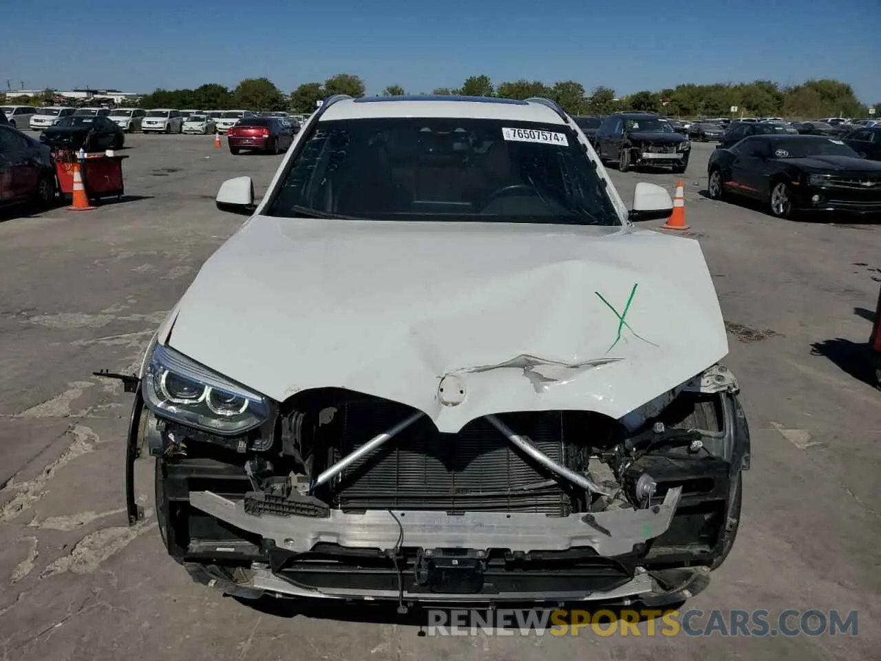 5 Photograph of a damaged car 5UXTR9C52KLP92876 BMW X3 2019