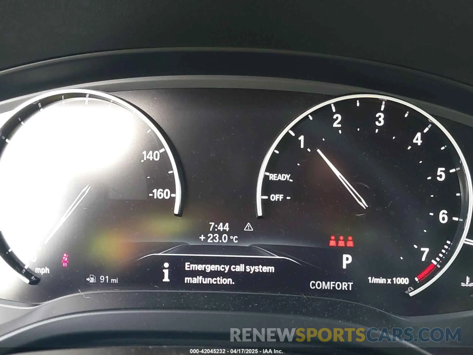 15 Photograph of a damaged car 5UXTR9C52KLP95275 BMW X3 2019